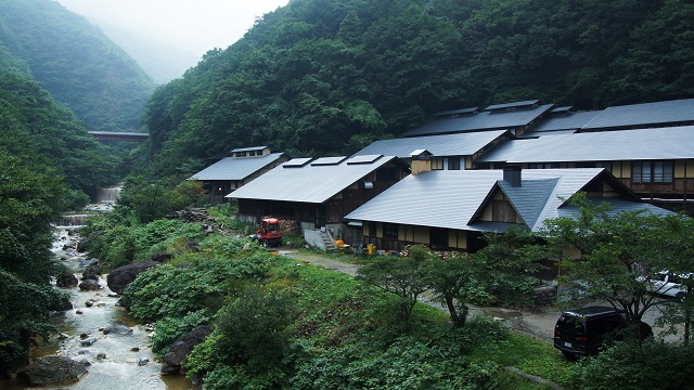 峩々温泉