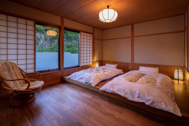 峩々温泉の様子