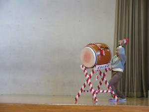 04